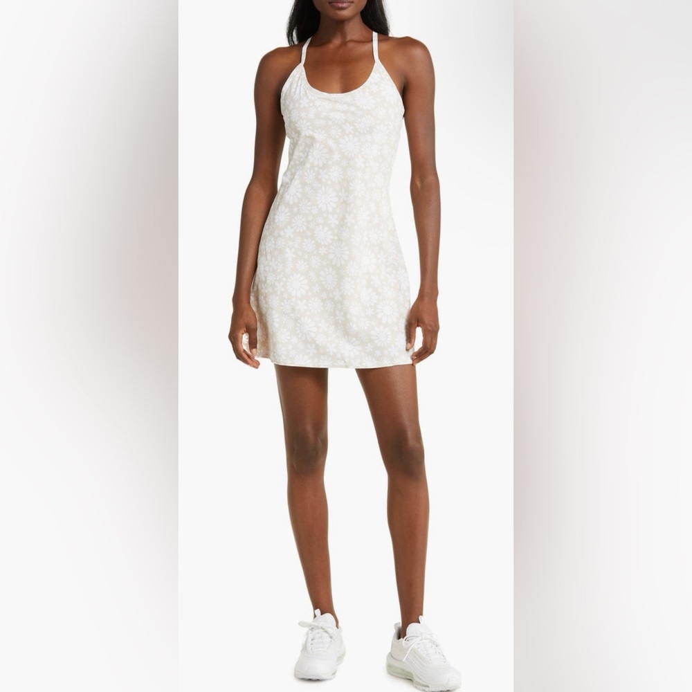 NWOT Outdoor Voices Exercise Dress Size XL (flaw) - Picture 2 of 10